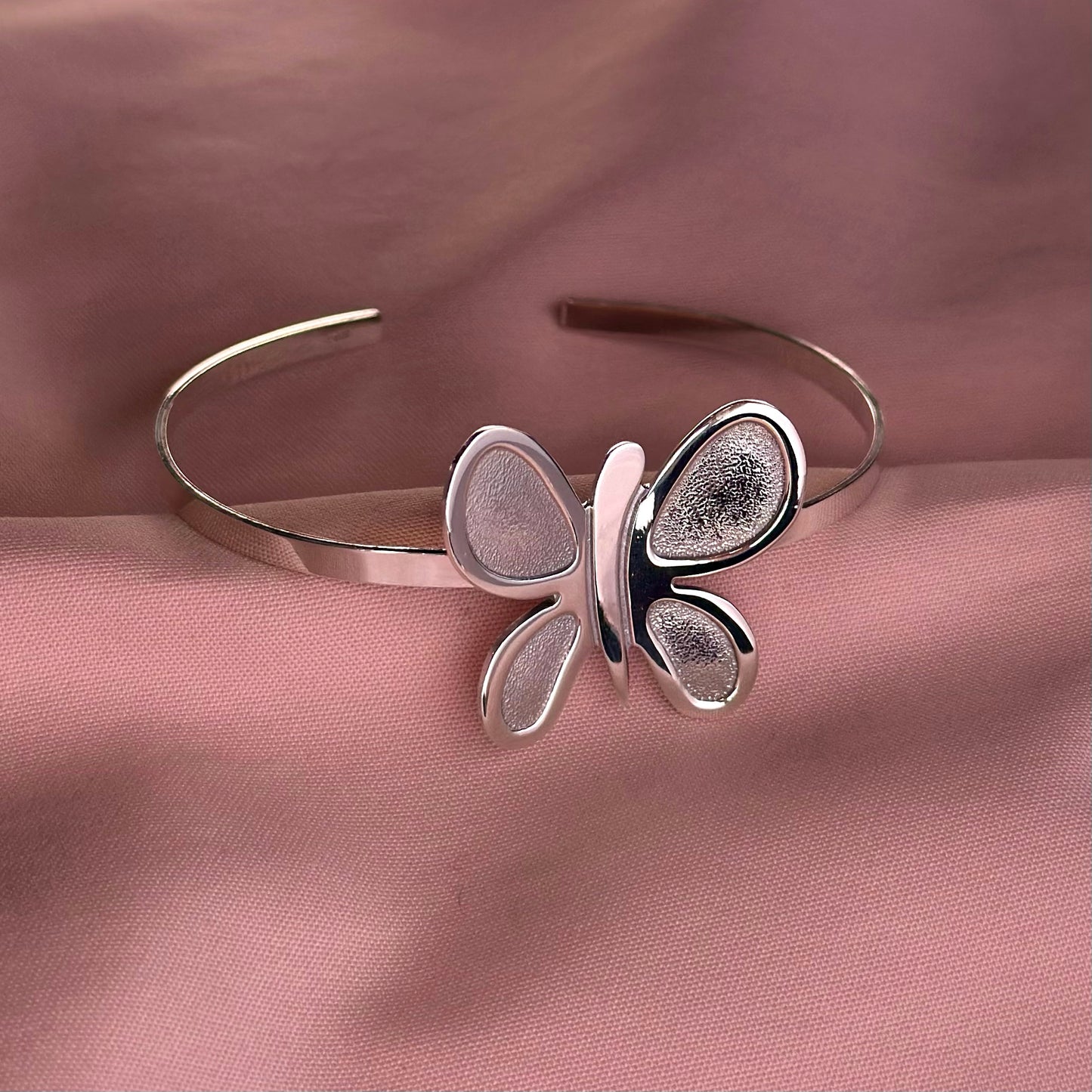 Brazalete “Mariposa Primavera”